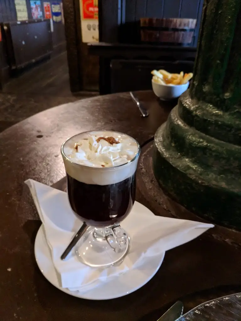 Menu_Raglan Road Traditional Irish Pub_Trá Mhór_image_8