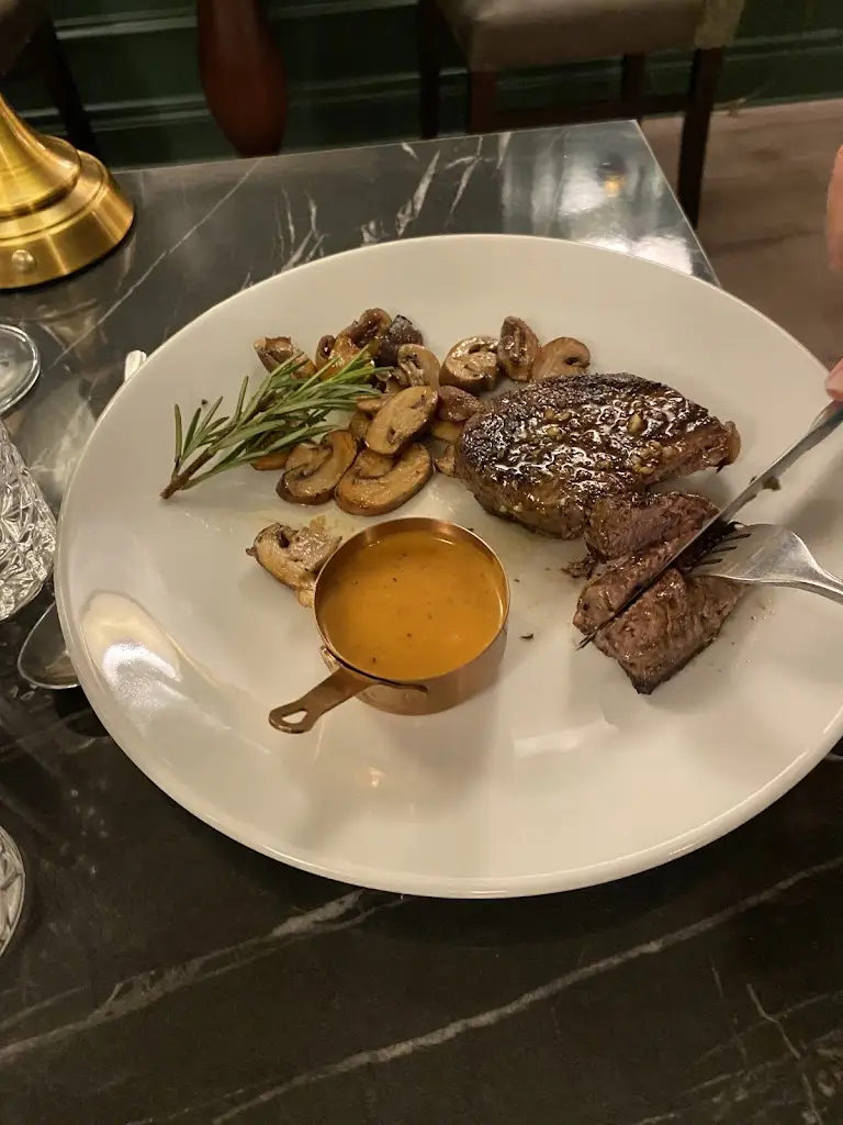 De Faoite_Thurles_slider_image_2