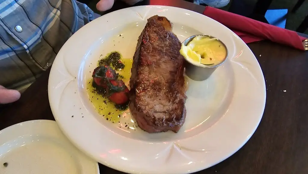 A J (Lexi)_The Pier Head Bar & Restaurant_Gort_review