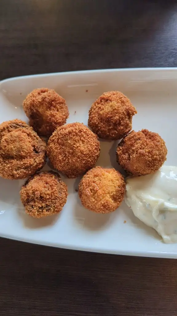 Elk Hunter_The Pier Head Bar & Restaurant_Gort_review