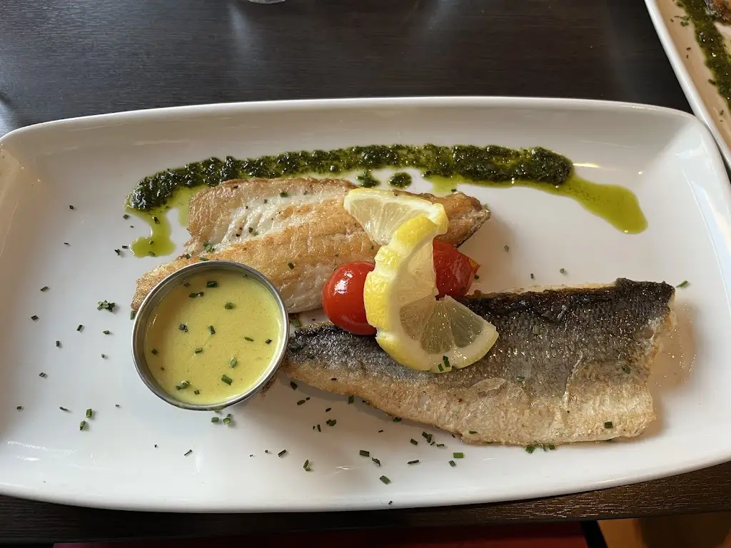 Amanda_The Pier Head Bar & Restaurant_Gort_review