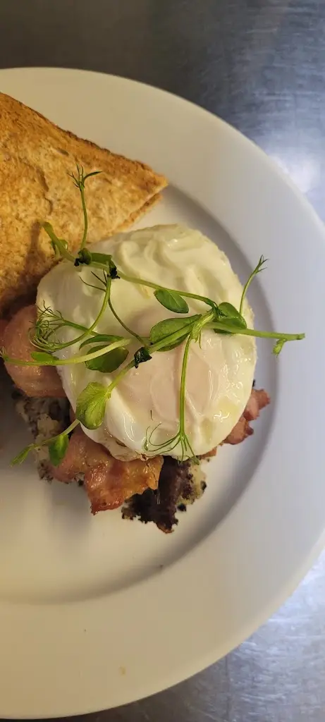 An Chistin Beag_Skibbereen_slider_image_2