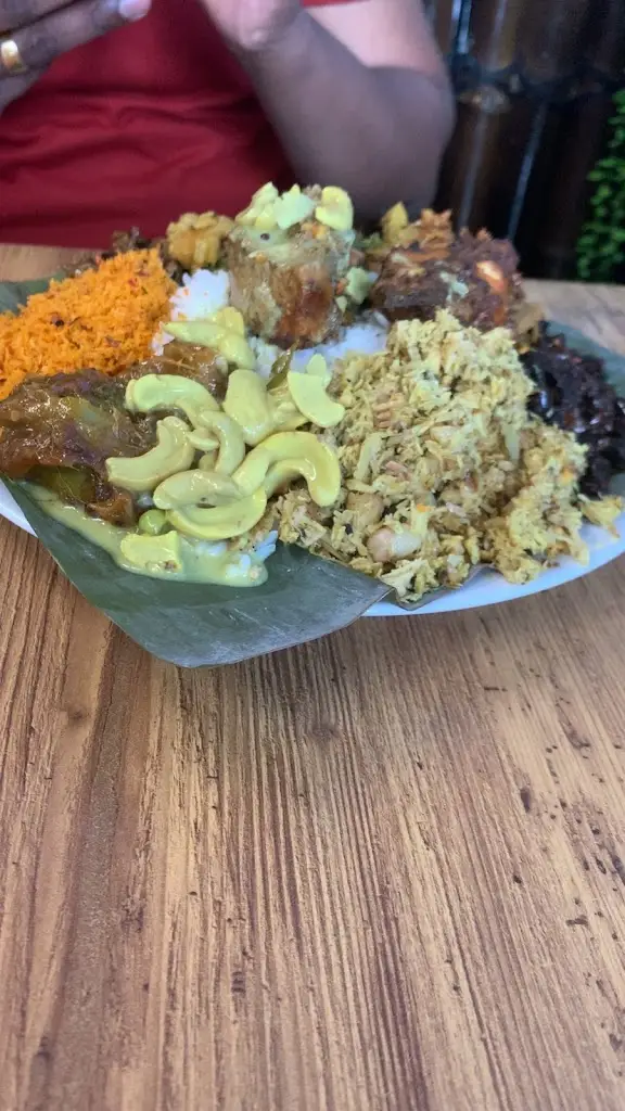 Eveline Surbakti_Dewdrop Bistro_Skibbereen_review