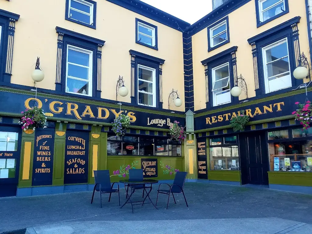 O'Grady's Bar & Restaurant restaurante en Gort