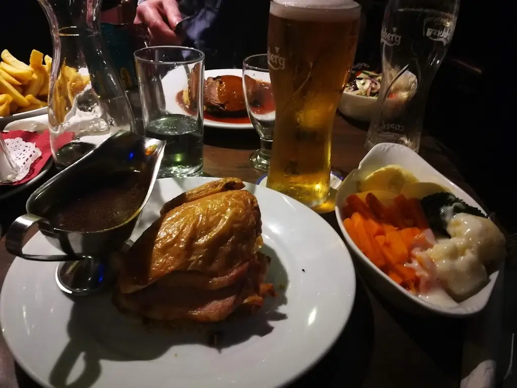 O'Grady's Bar & Restaurant_Gort_slider_image_2