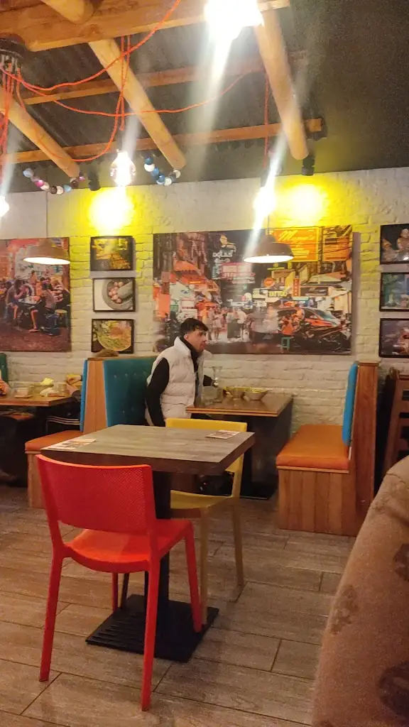 Lana Tralee Asian Street Food_Tralee_slider_image_2