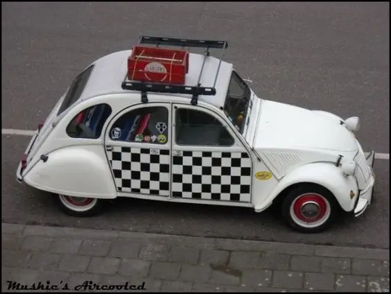 Andriy Hurenko (andyhurenberg24)_Super Fast Food_Ballyjamesduff_avis