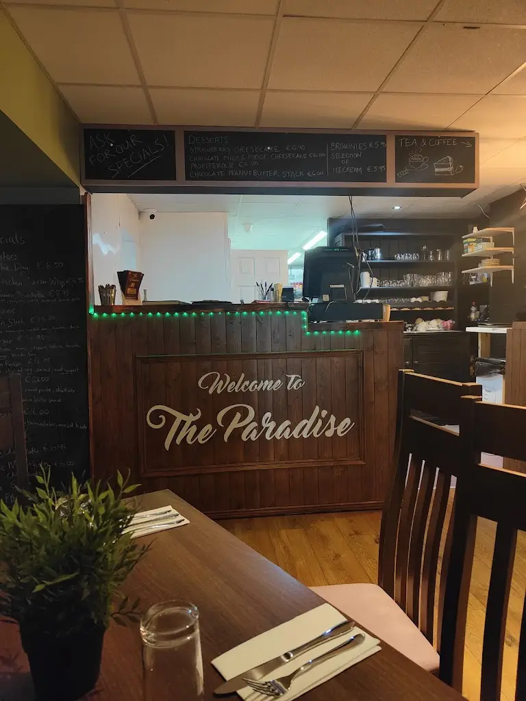 The Paradise, Indian European restaurant & takeaway restaurante en Ballybofey