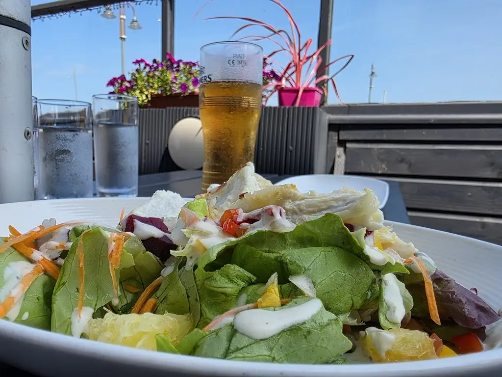 Adam Bundy_The Quays Bar & Restaurant_Youghal_review