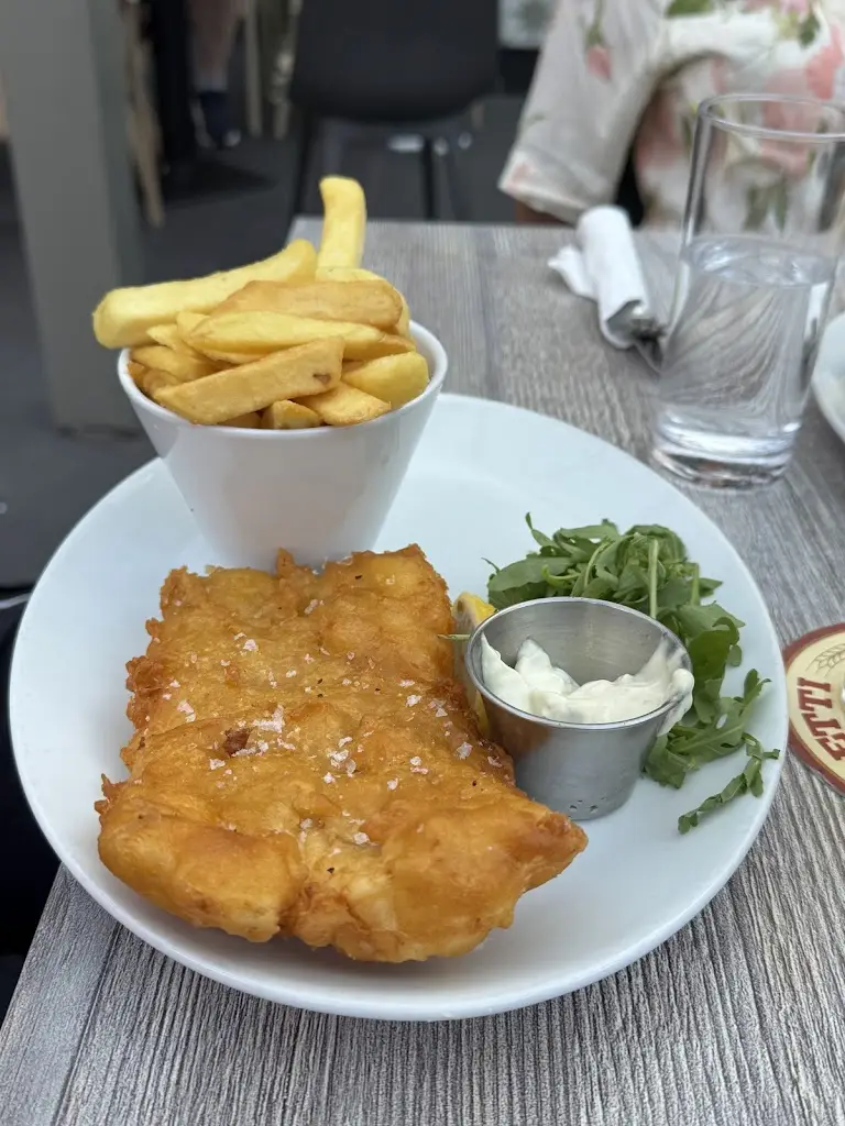 Artur Swirad_The Red Store, Bar & Restaurant_Youghal_review