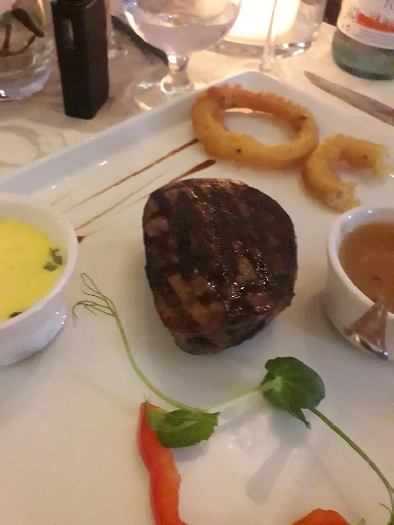 Eilis Perkins_White Gables Galway_Moycullen_review