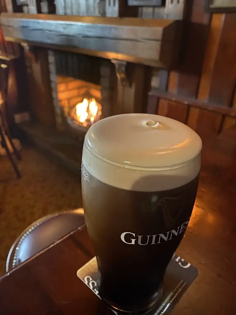 Kevin McCabe_The Nook Bar_Youghal_recensione