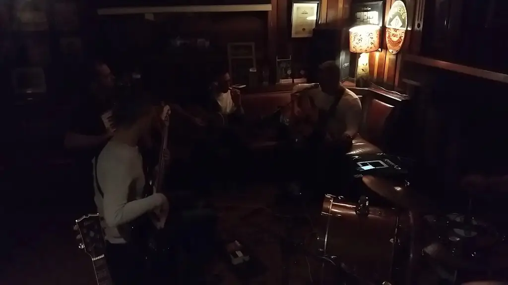 The Nook Bar_Youghal_slider_image_2