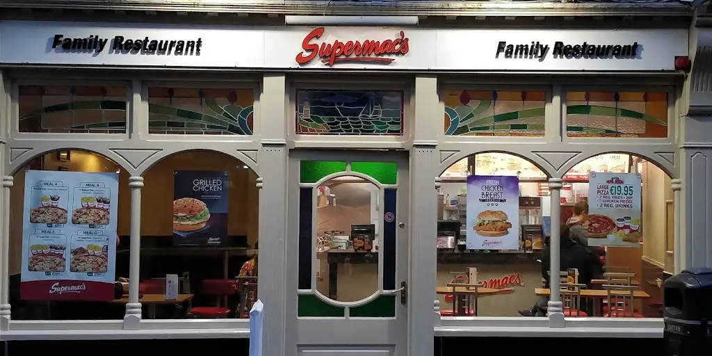 Supermacs & Papa John’s Youghal restaurant in Youghal