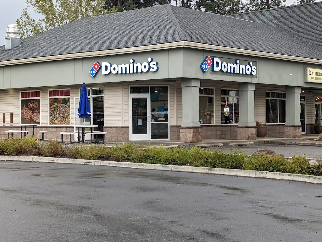 The Castle Sports & Gastro Bar Belturbet restaurant à Belturbet