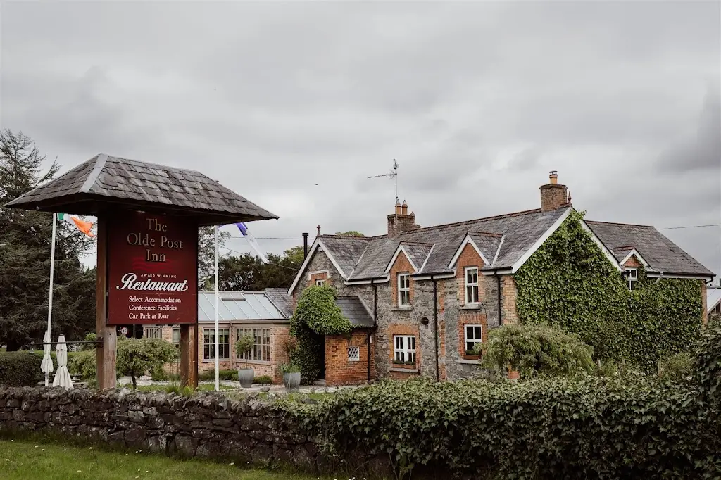 Andy -forgedinlovephotography_The Olde Post Inn_Belturbet_review