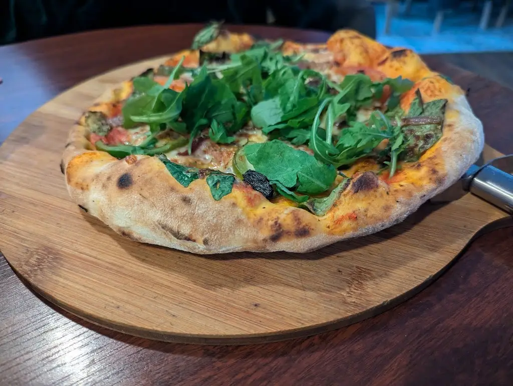 Marian Avery_Teach Mhicí_Derrybeg_reseña