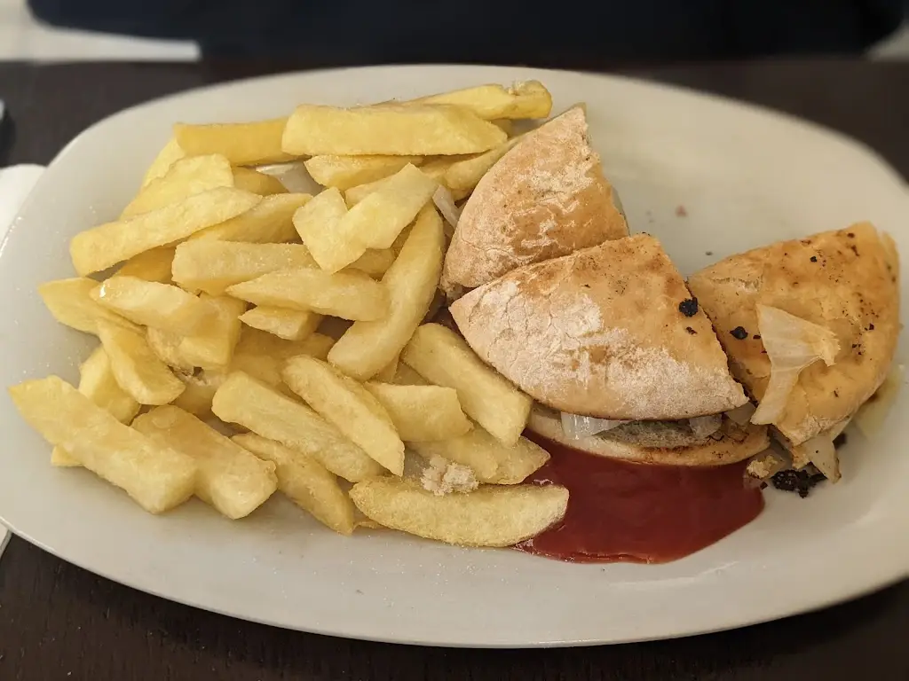 Elena Binello_Cozy Cafe_Castleblayney_review