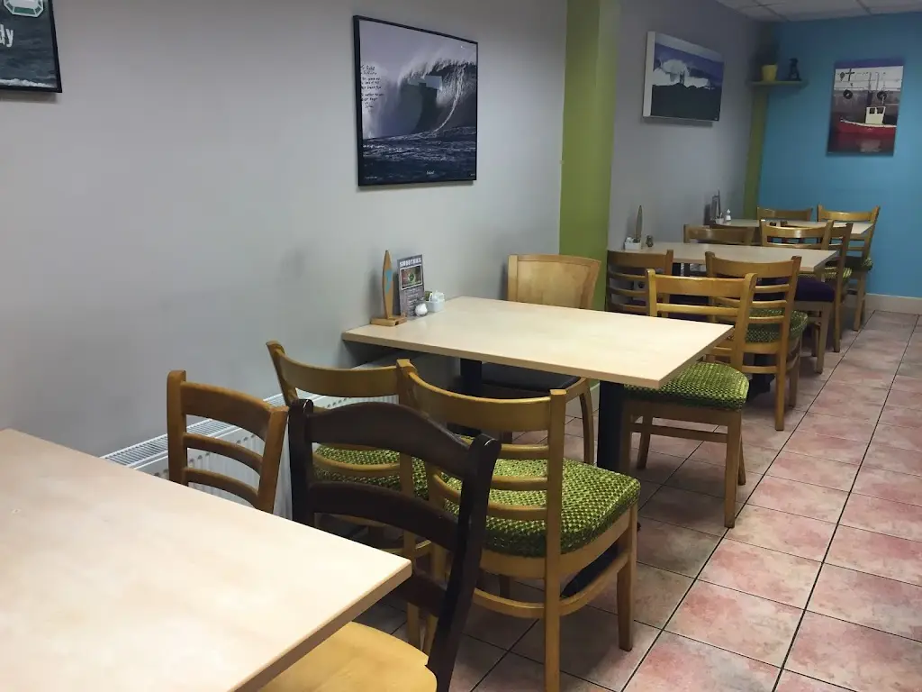 Waves Surf Cafe Restaurant in Bundoran