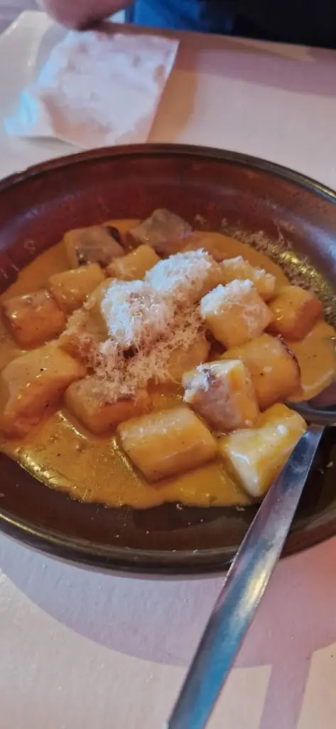 Maciek Matuszczak_Stoked_Strandhill_review