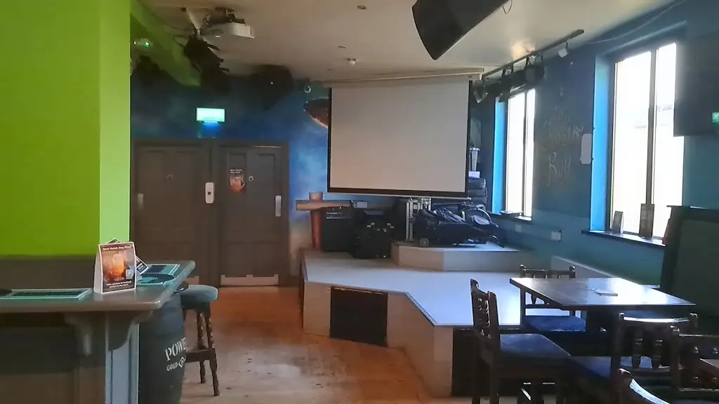 The Chasin’ Bull_Bundoran_slider_image_2