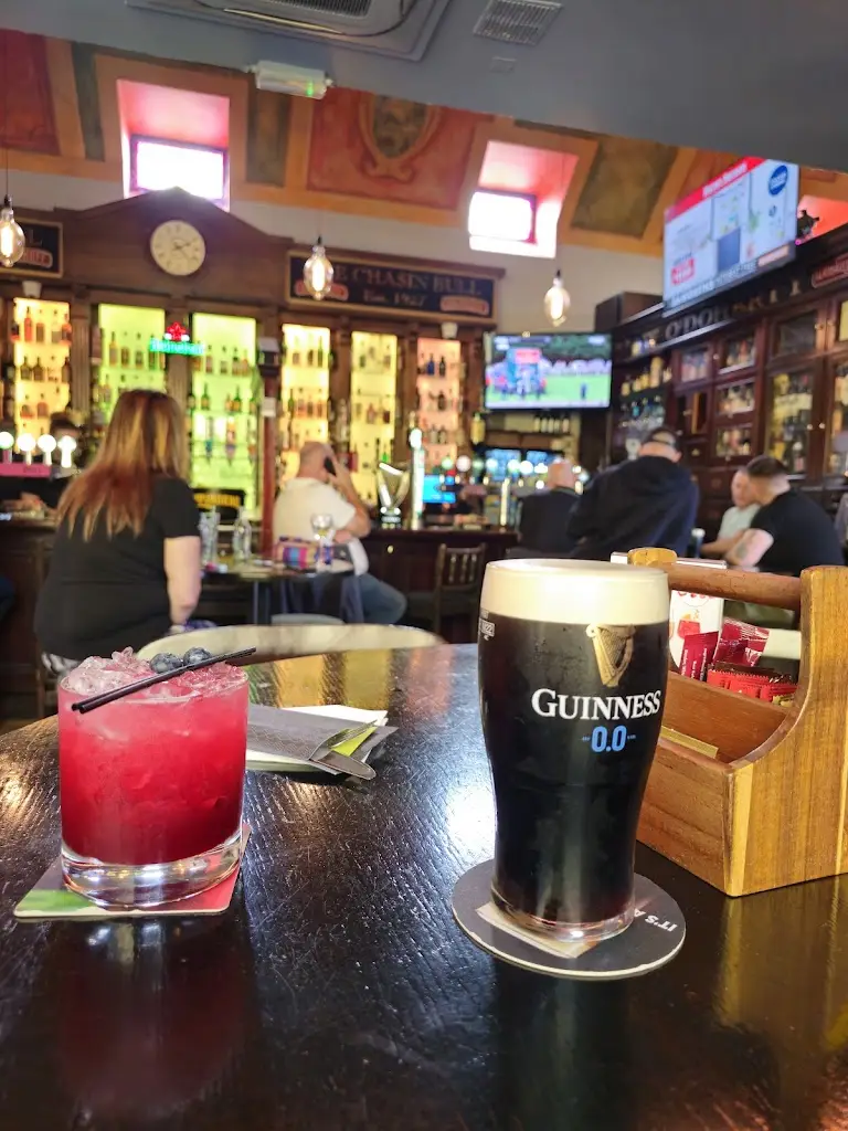 The Chasin’ Bull_Bundoran_slider_image_3