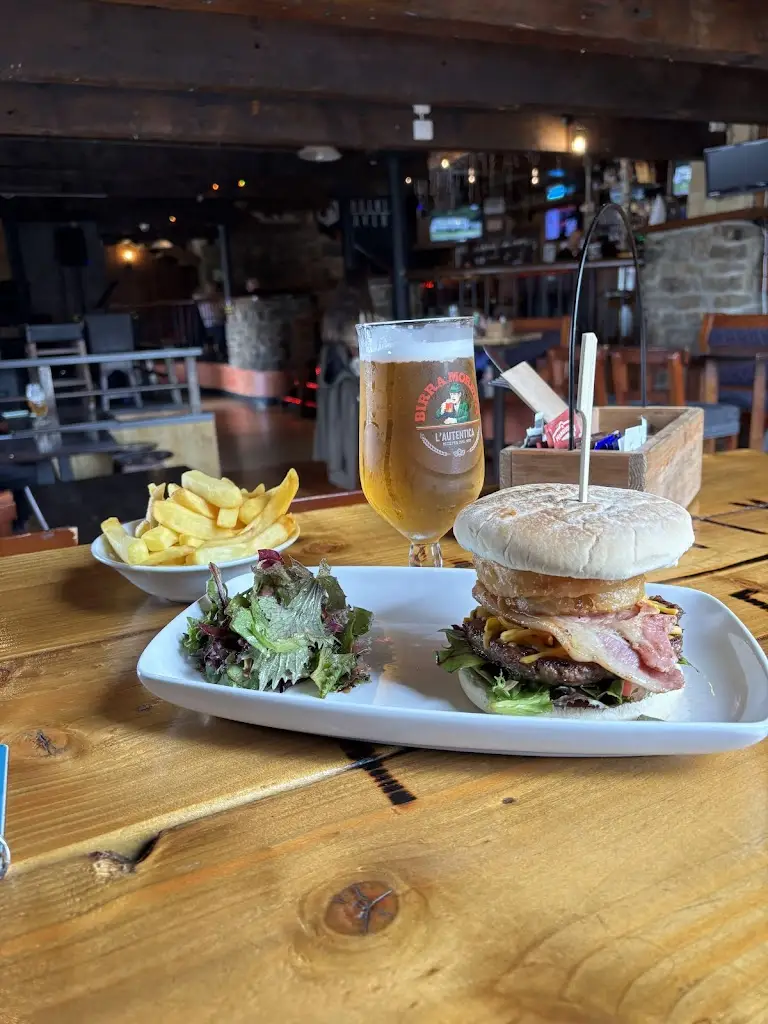 The Phoenix Tavern_Bundoran_slider_image_3