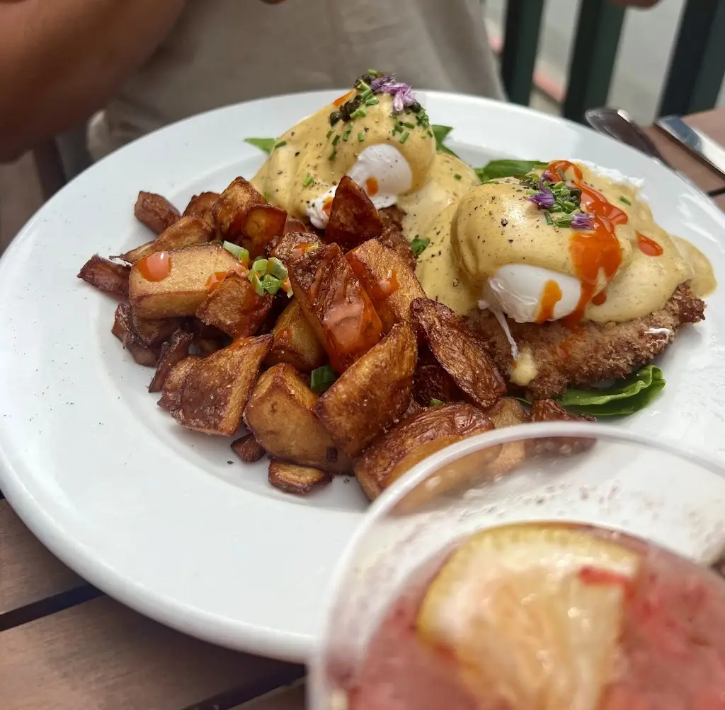 Emerald Bar_Bundoran_slider_image_2