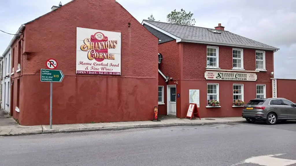 Shannons Corner Restaurant_Ballyshannon_slider_image_3