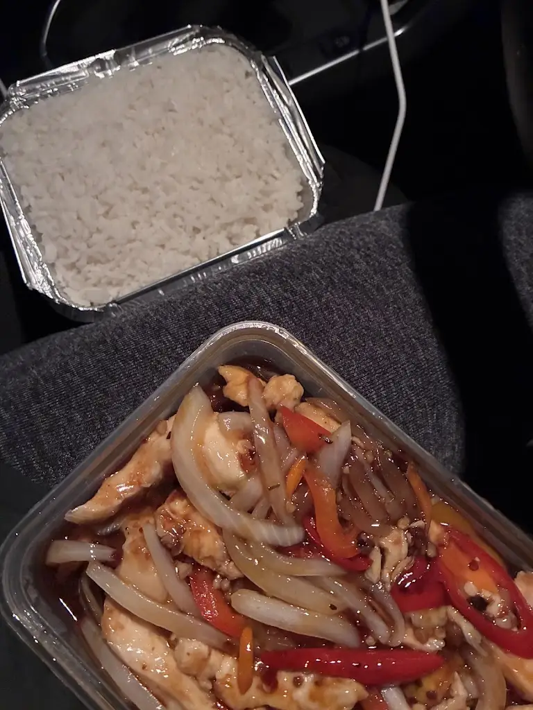 M- T-_Golden Dragon Restaurant_Ballyshannon_reseña