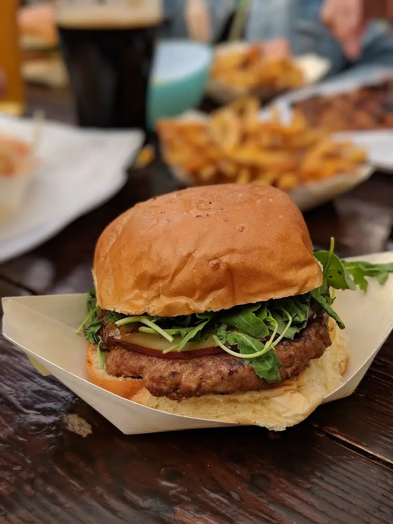 Menu_Dicey Reilly’s Pub, Off-Licence, Microbrewery & Beer Garden_Ballyshannon_imagen_8