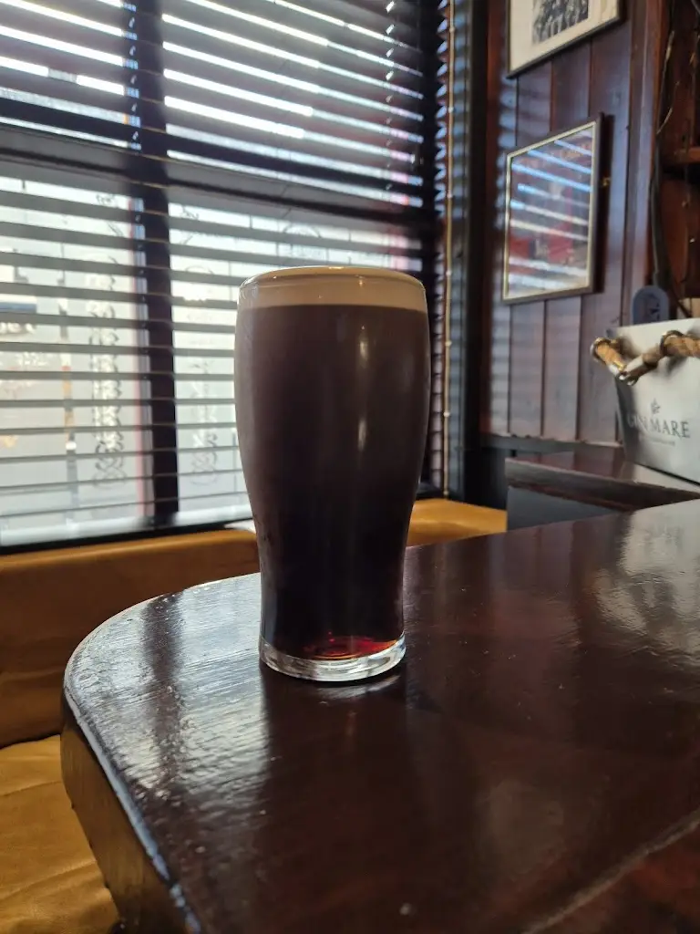 Colin Farrell_Finn McCool's pub_Ballyshannon_review
