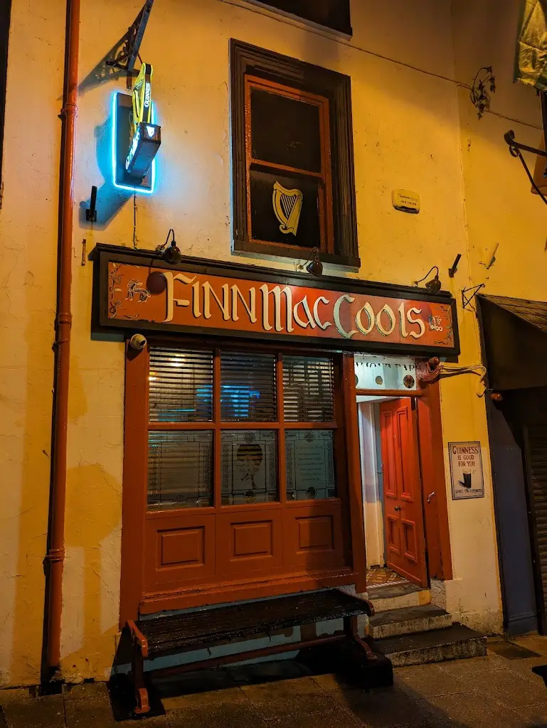 Finn McCool's pub ristorante a Ballyshannon