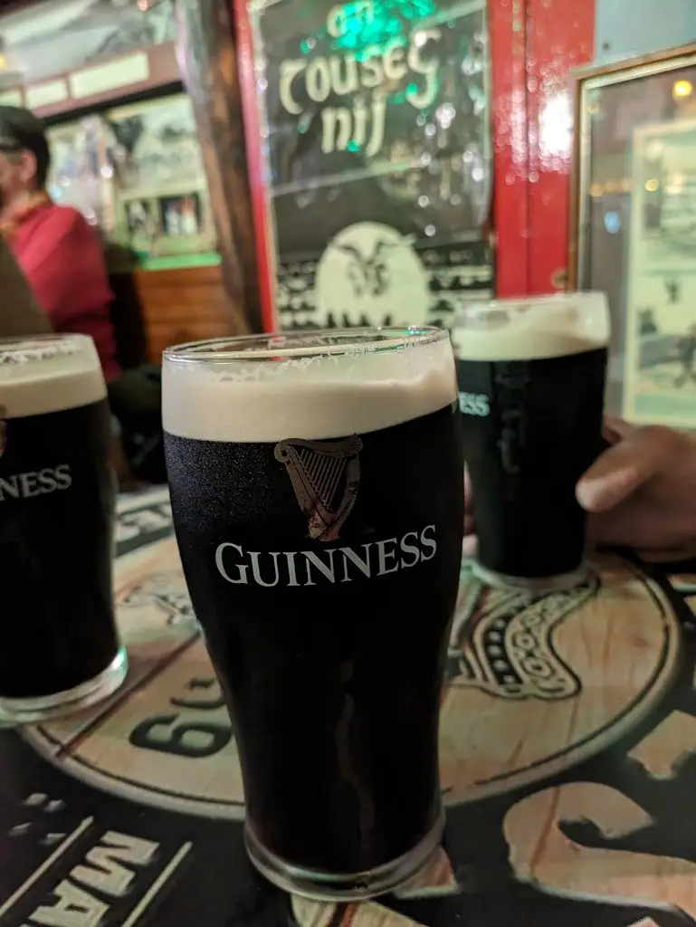 Finn McCool's pub_Ballyshannon_slider_image_3