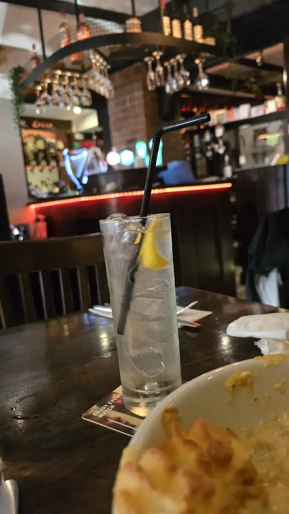 A J _The Harbour Restaurant & Bar_Donegal_review