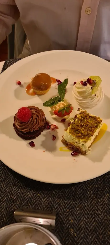 Menu_the 'Weaver's Loft' bistro_Donegal_image_7