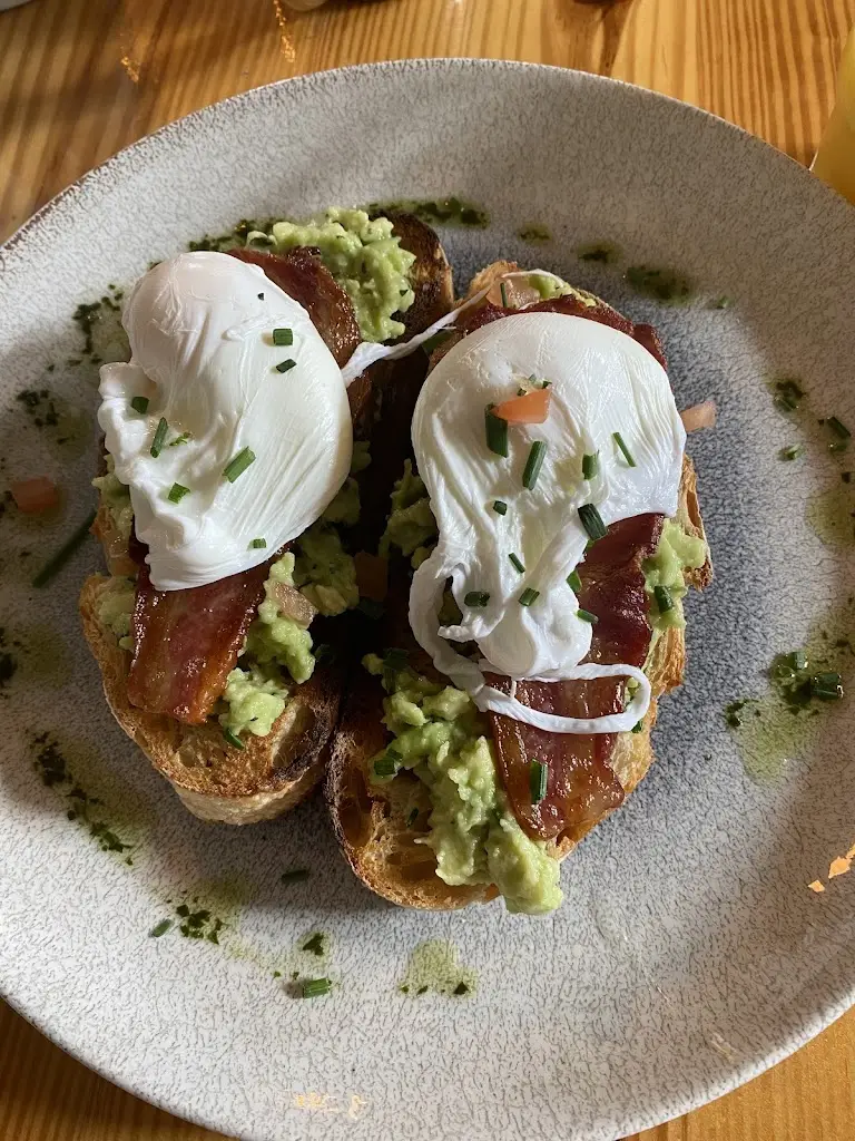 the 'Weaver's Loft' bistro_Donegal_slider_image_3