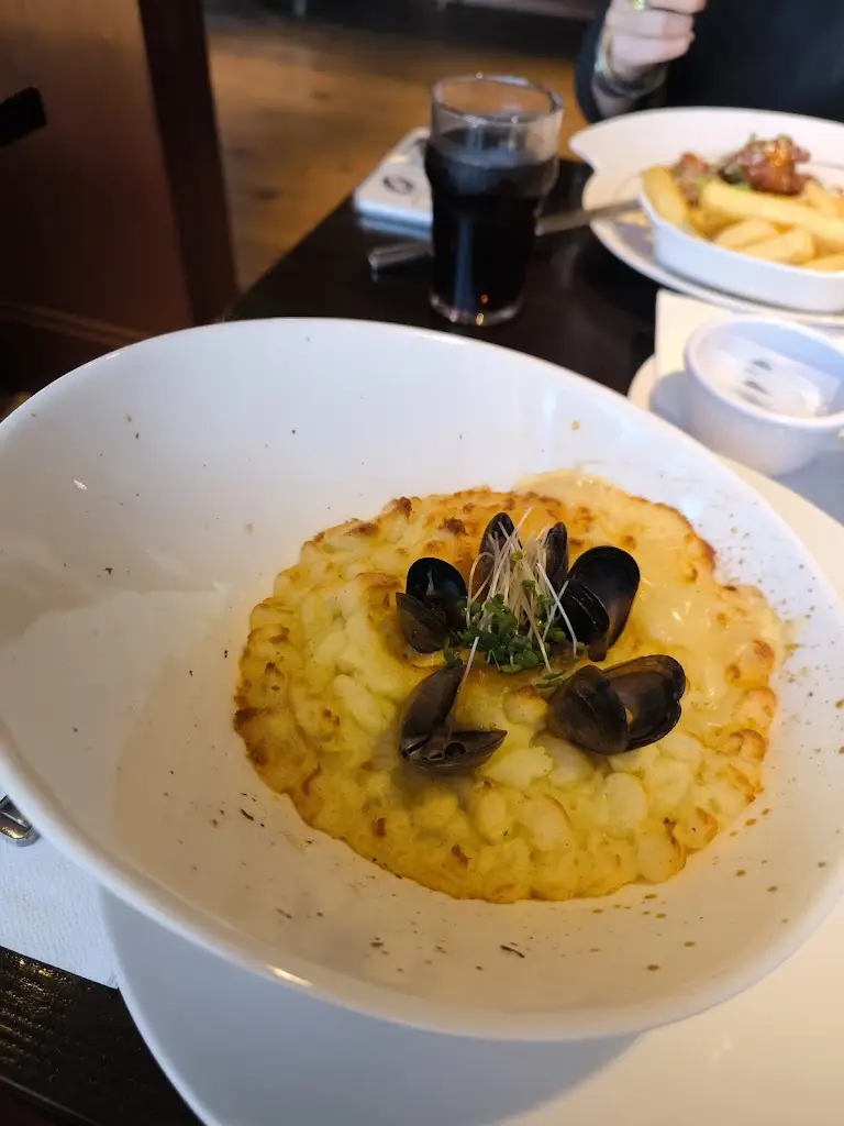 eM Wu_Bridge Inn Dungloe_Dungloe_review