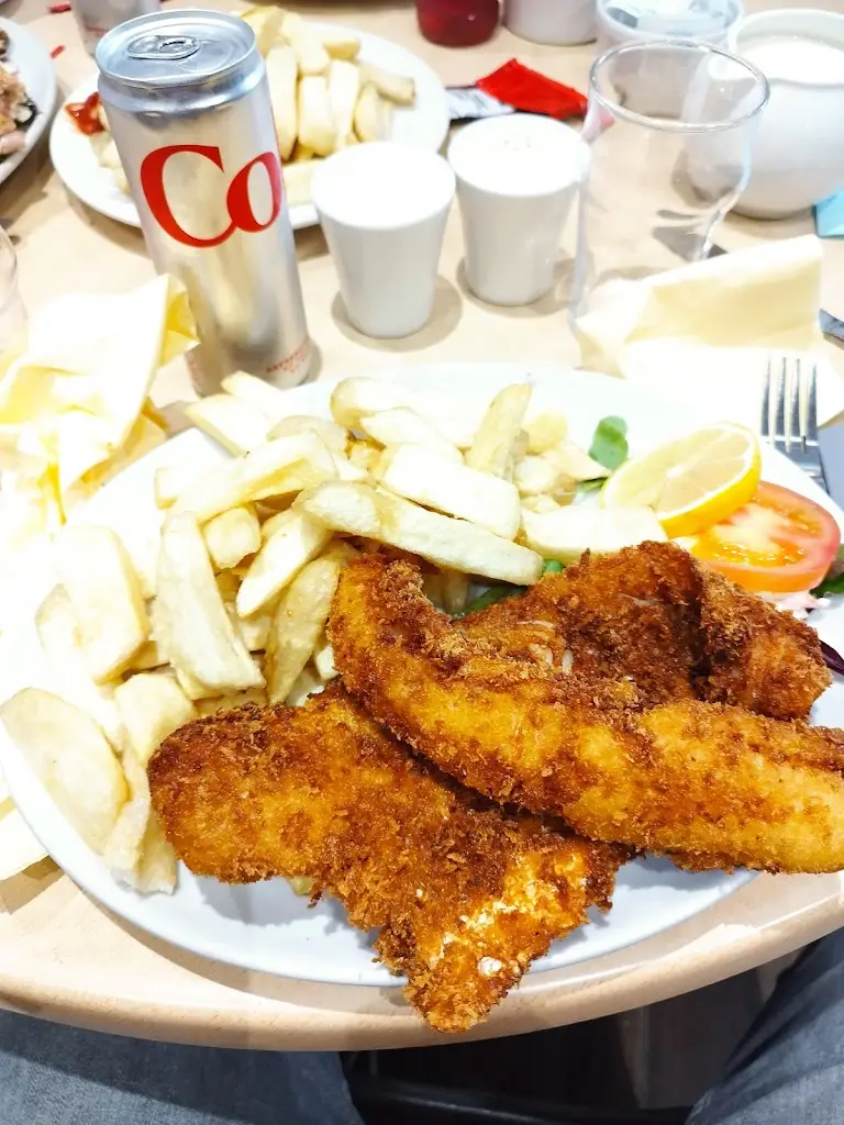 Manuel Müller_Caprinis restaurant_Dungloe_review