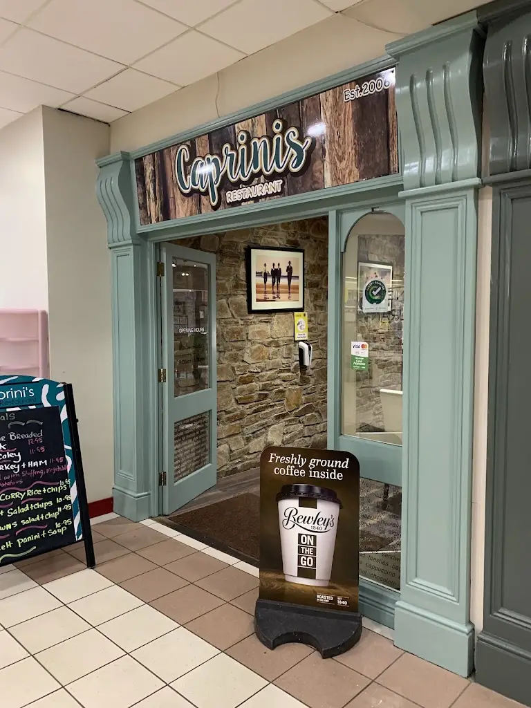 Caprinis restaurant_Dungloe_slider_image_1