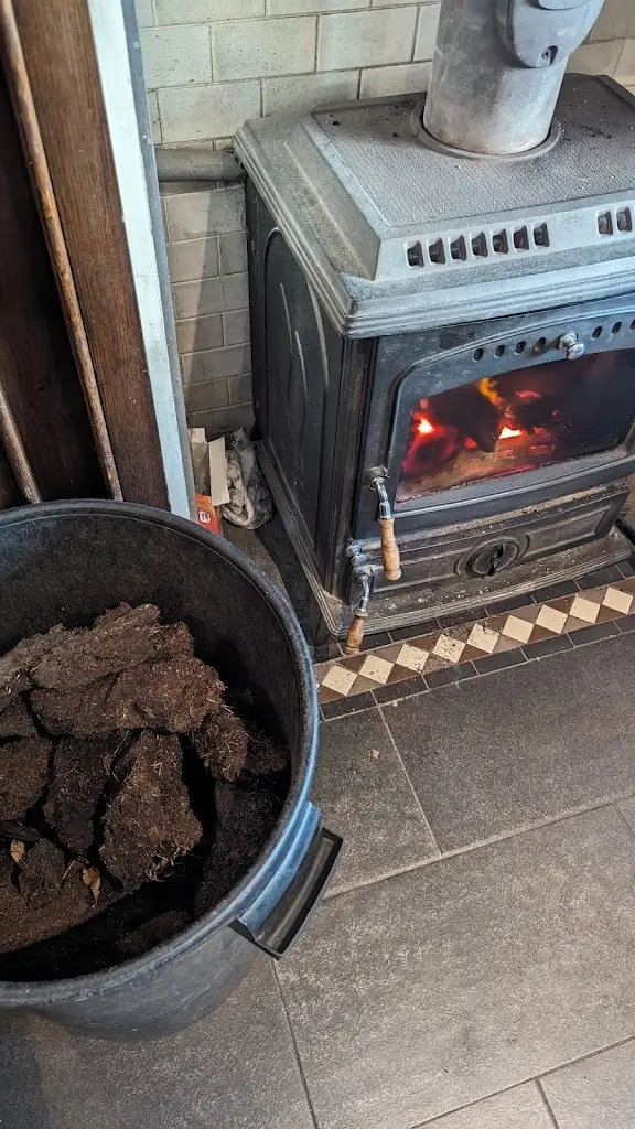 Julian Budke_The Midway_Dungloe_review