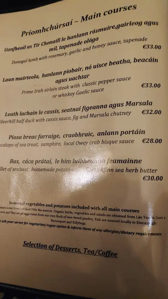 Julieanne Tutor_Danny Minnies Country House_Dungloe_review