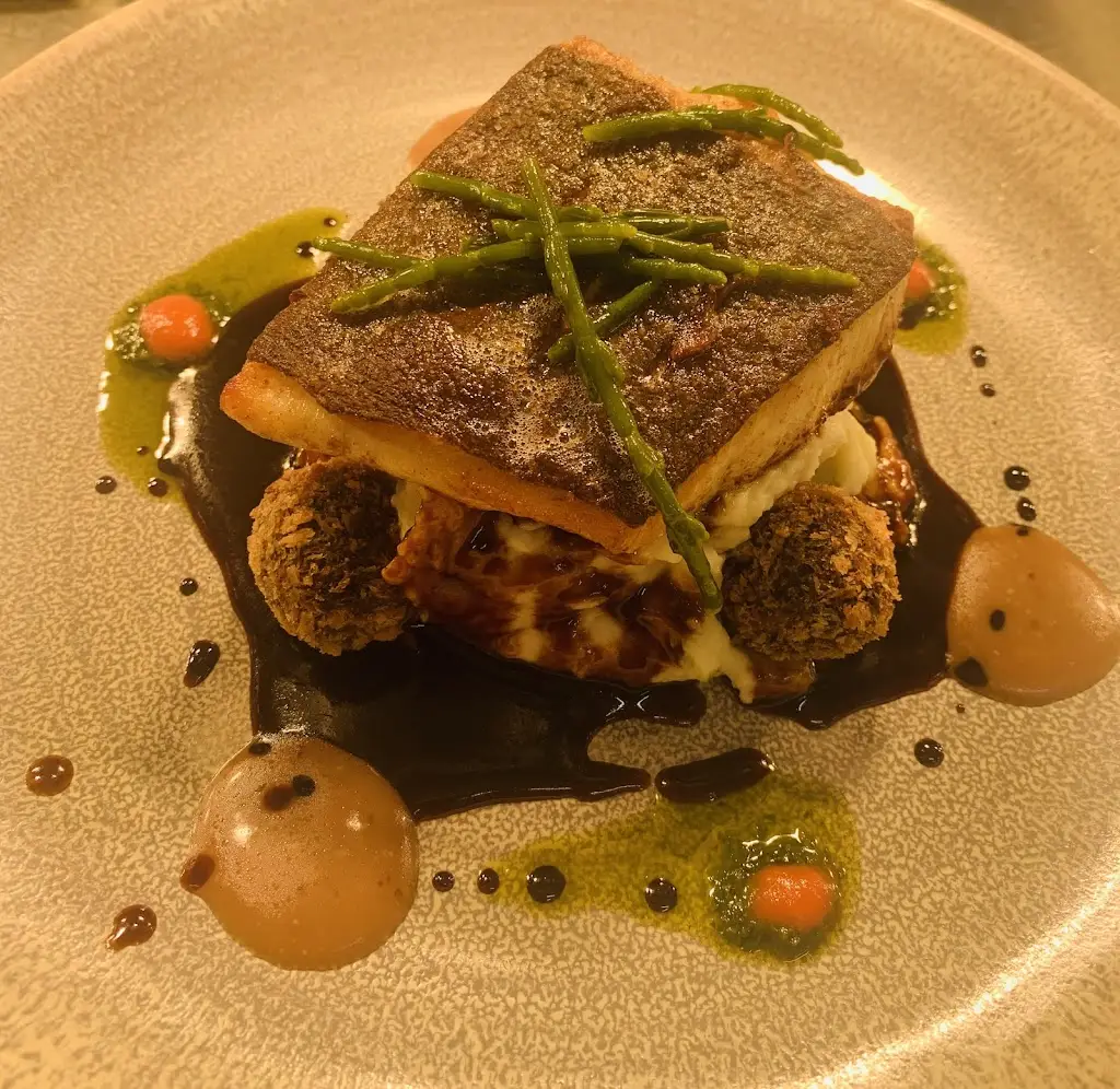 Andersons Boathouse Restaurant And Accommodation_County Donegal_slider_image_3