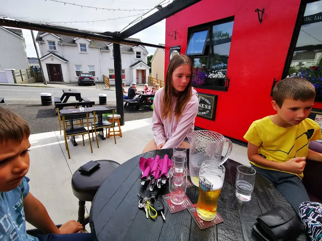 Charles Seadon_Orchard Bar Bistro_Dunlewy_review