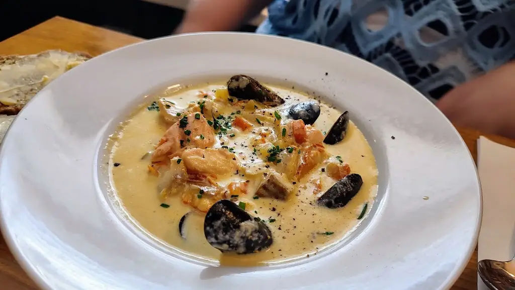 Menu_The Narrow Quarter Bistro & Coffeehouse_Dunlewy_image_3