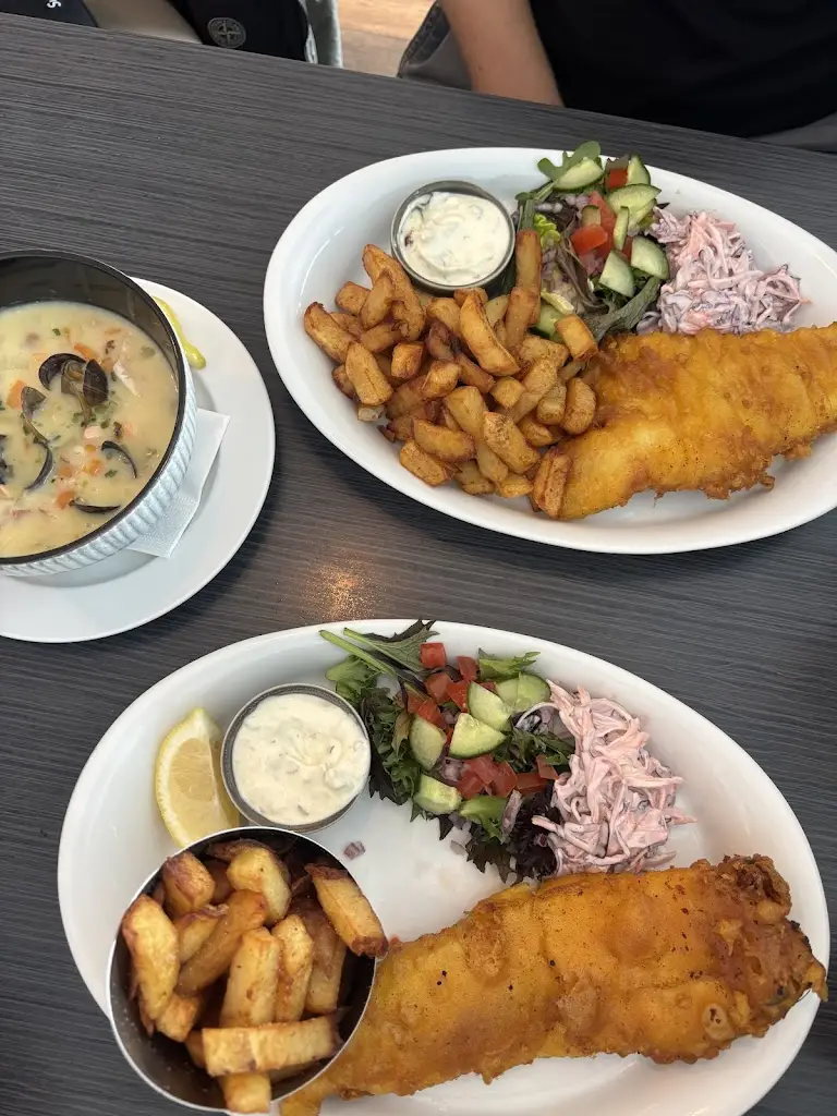 Megan Lesser_The Marina Cafe_Killybegs_review
