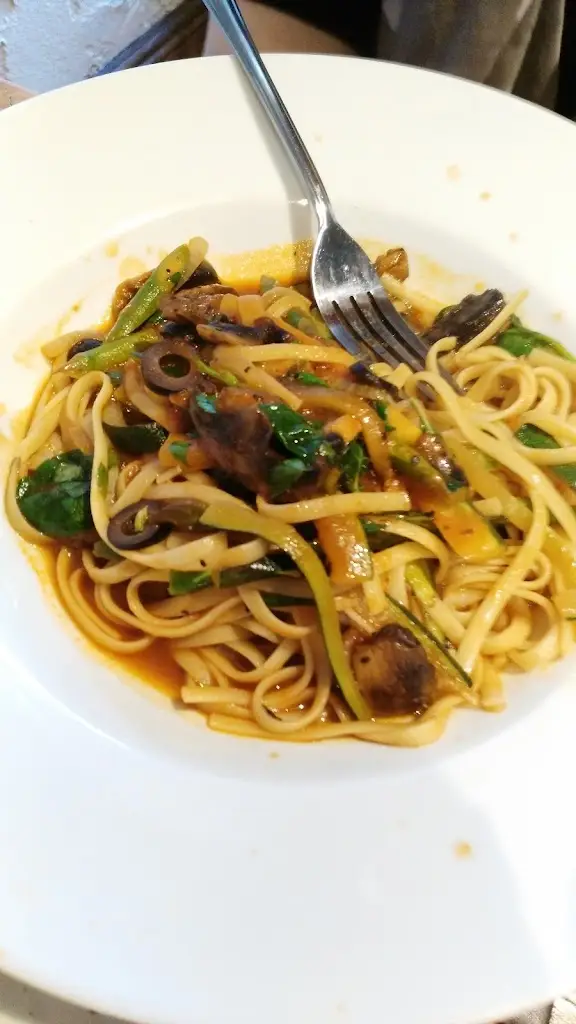 Menu_Hallorans Restaurant_Oughterard_image_6