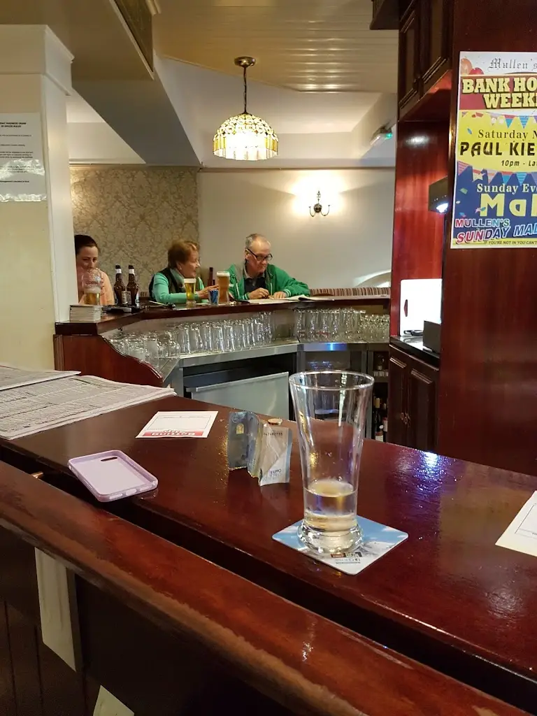 Mullens Lounge restaurant in Cootehill