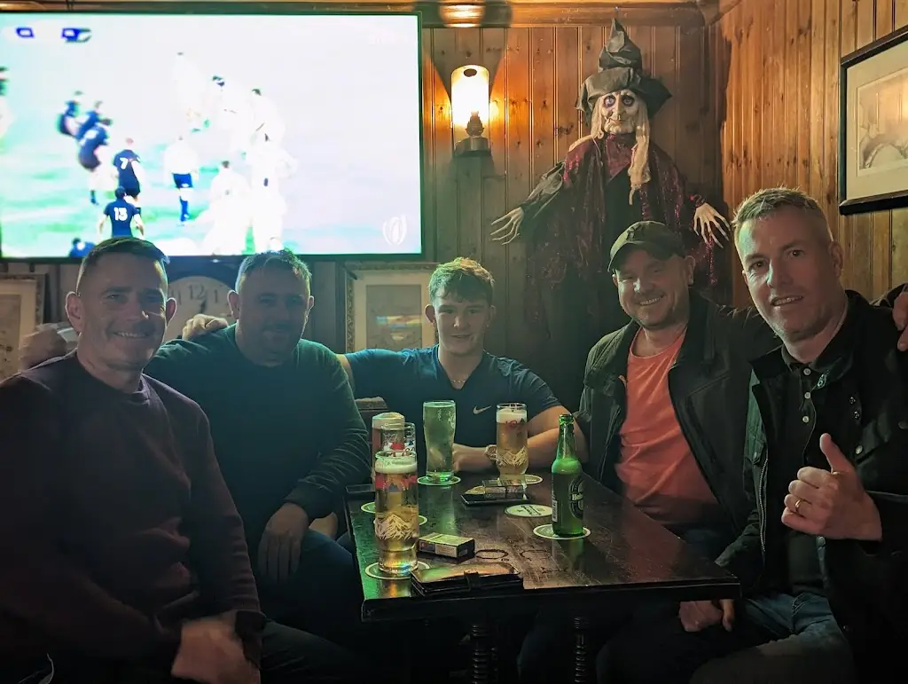 David O'Hanlon_The West End Bar_Cootehill_Bewertung