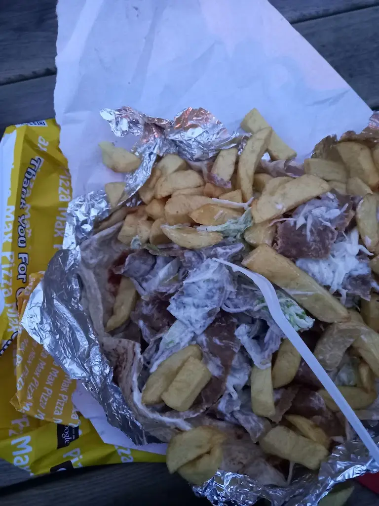 Mizzoni's Pizza Cootehill, Cavan_Cootehill_slider_image_3